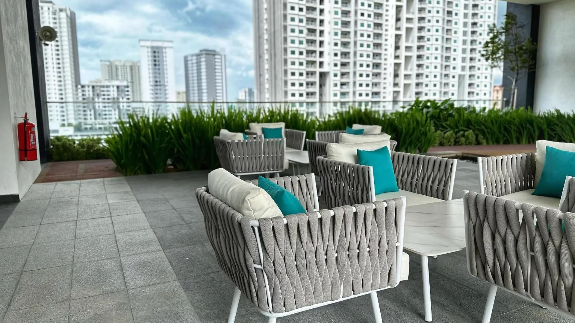 Cozy Urban Suites Georgetown View Jelutong